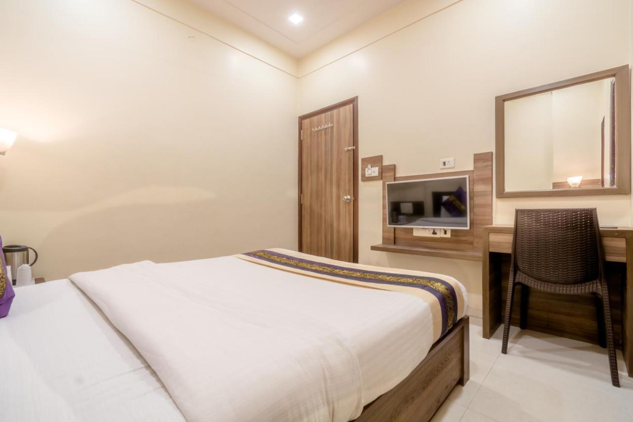 Hotel Sunday Inn Jaipur Extérieur photo