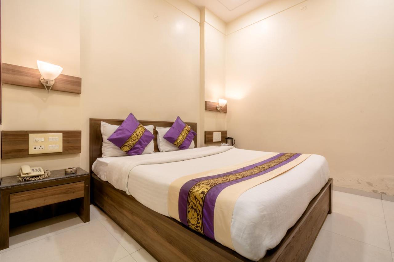 Hotel Sunday Inn Jaipur Extérieur photo