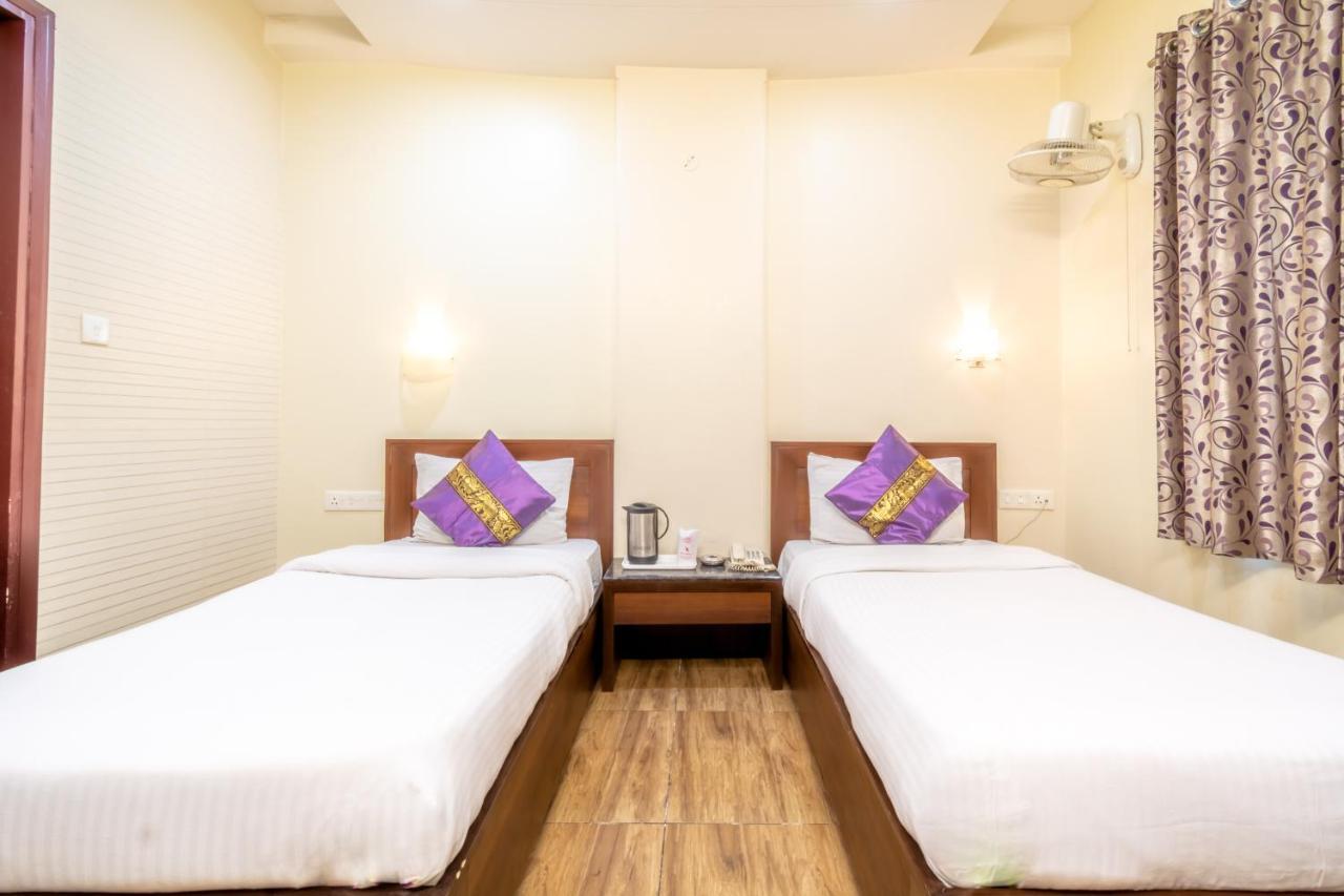 Hotel Sunday Inn Jaipur Extérieur photo