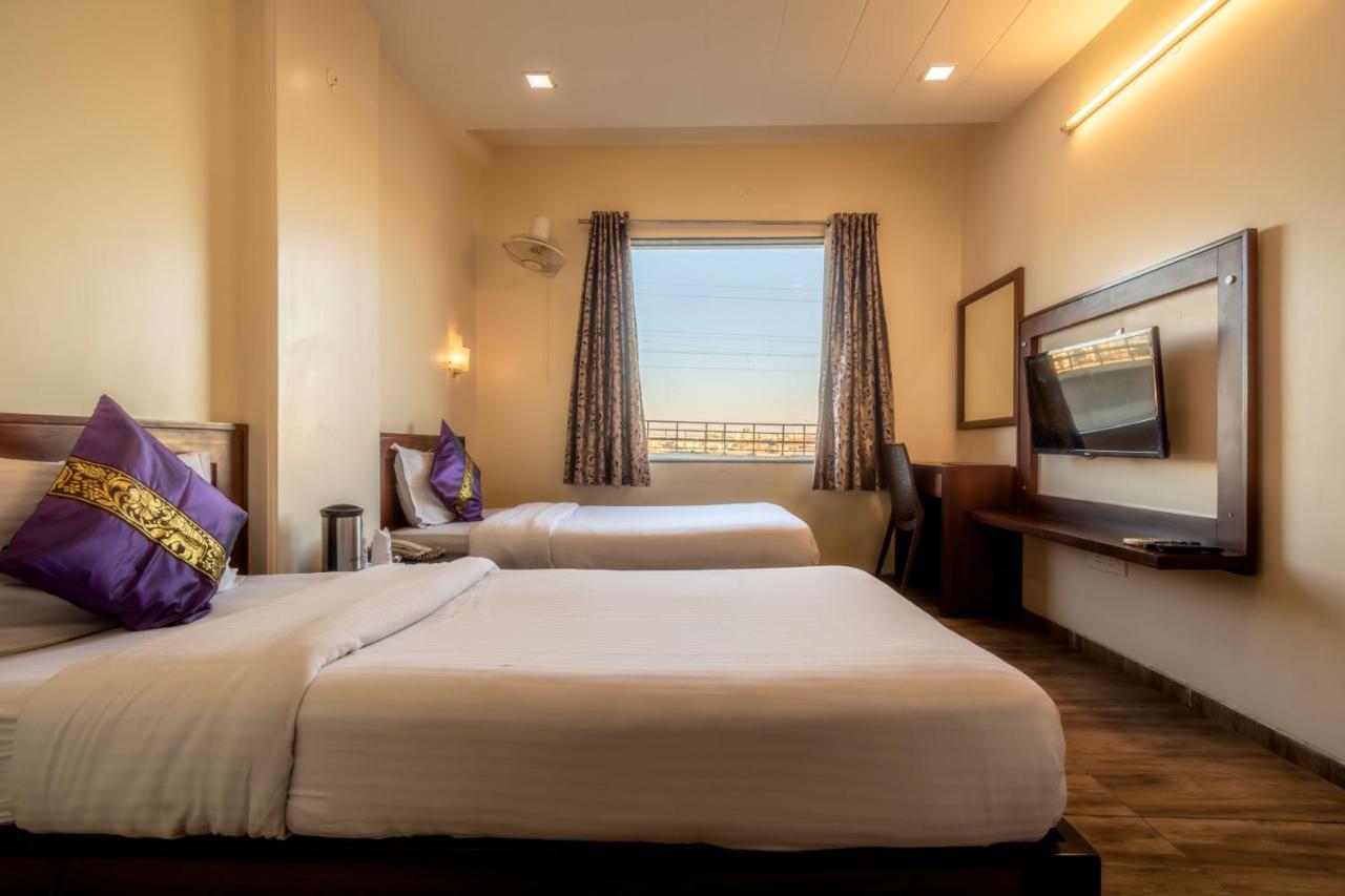 Hotel Sunday Inn Jaipur Extérieur photo
